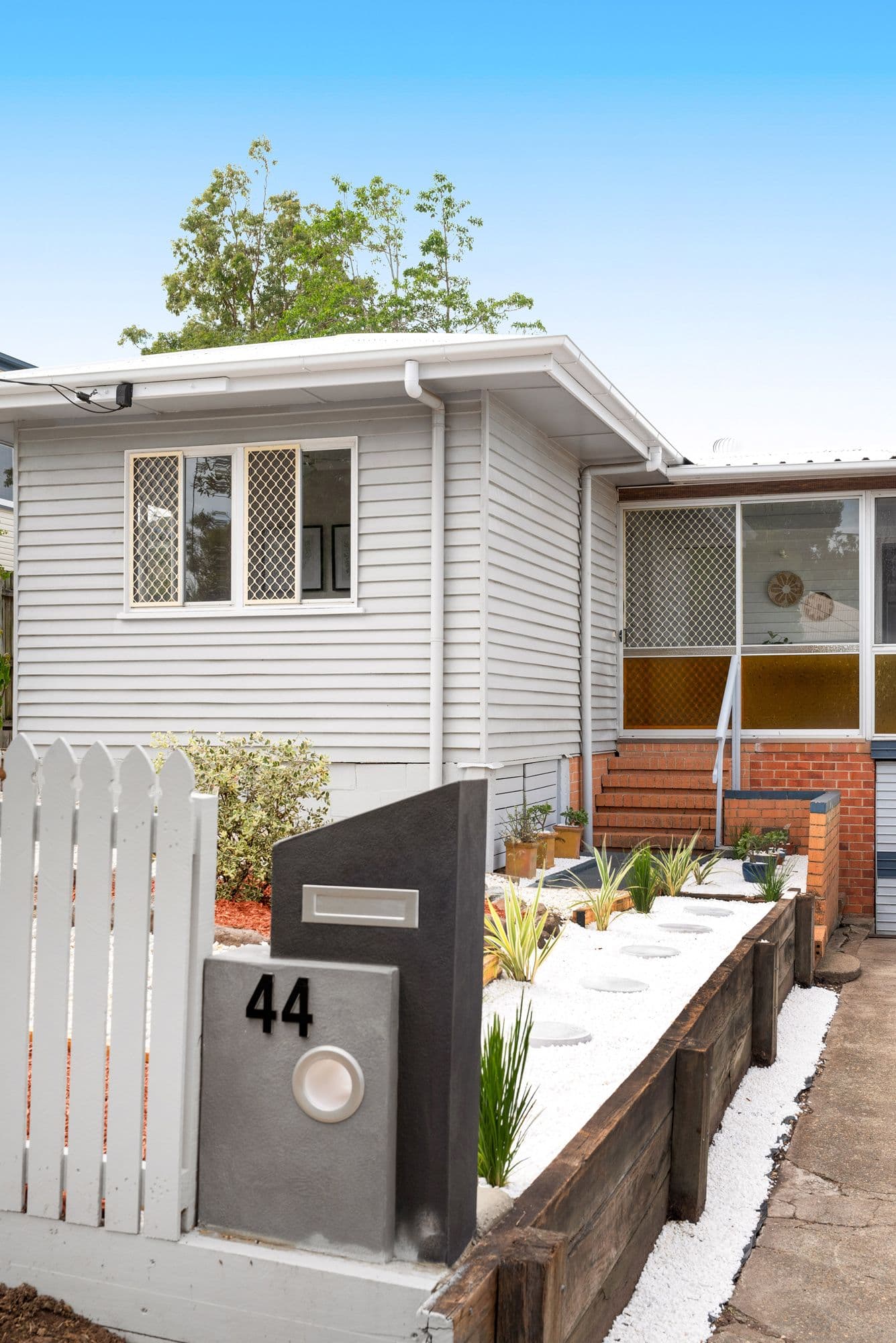 44 Brockhouse Street, Upper Mount Gravatt QLD 4122, Upper Mount Gravatt - Thumbnail 2