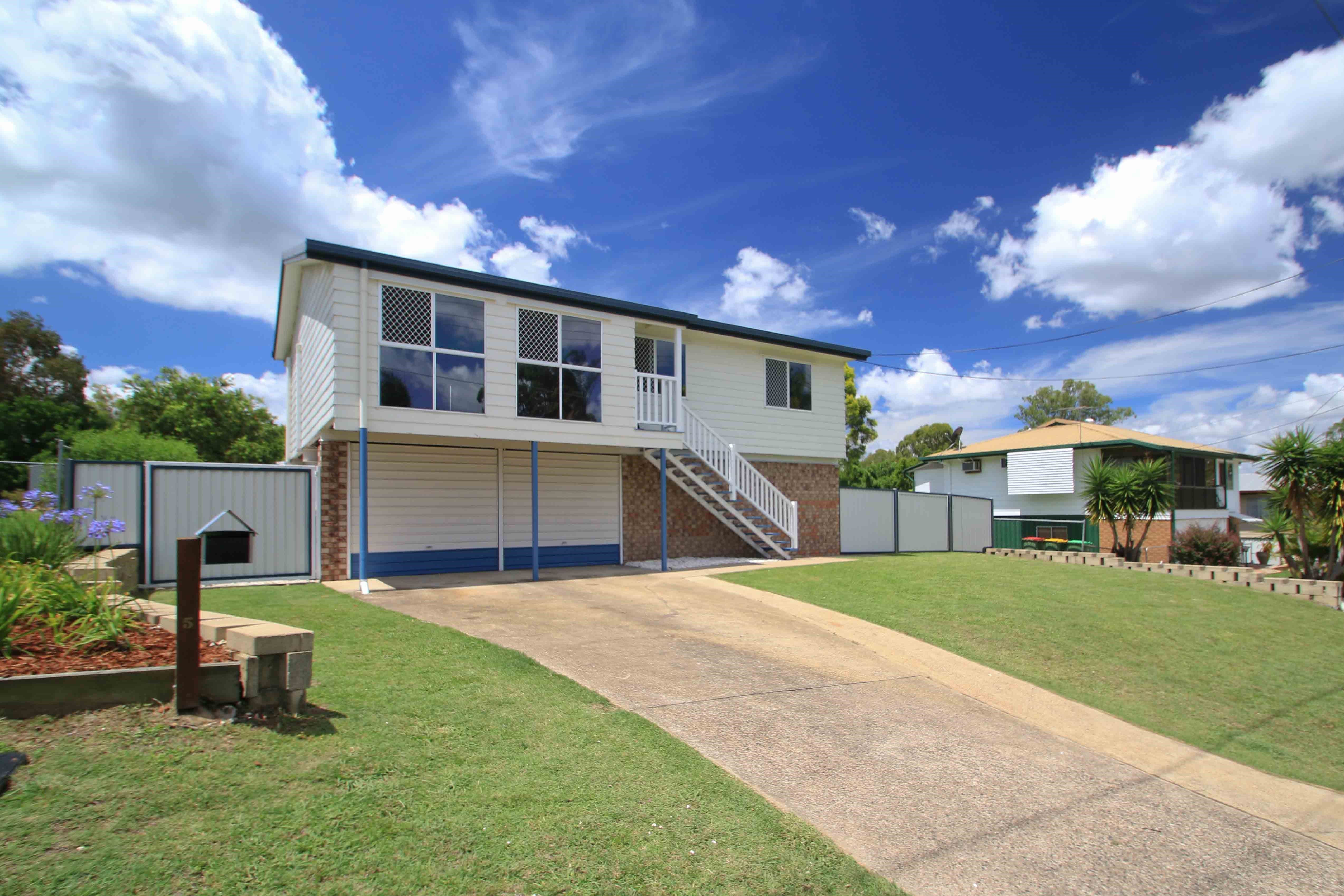 5 Skinner Crescent, Silkstone QLD 4304, Silkstone - Image 1