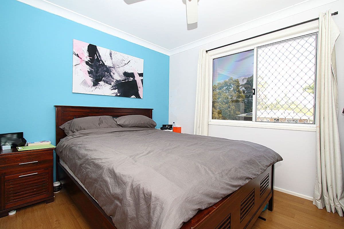 5 Skinner Crescent, Silkstone QLD 4304, Silkstone - Thumbnail 4