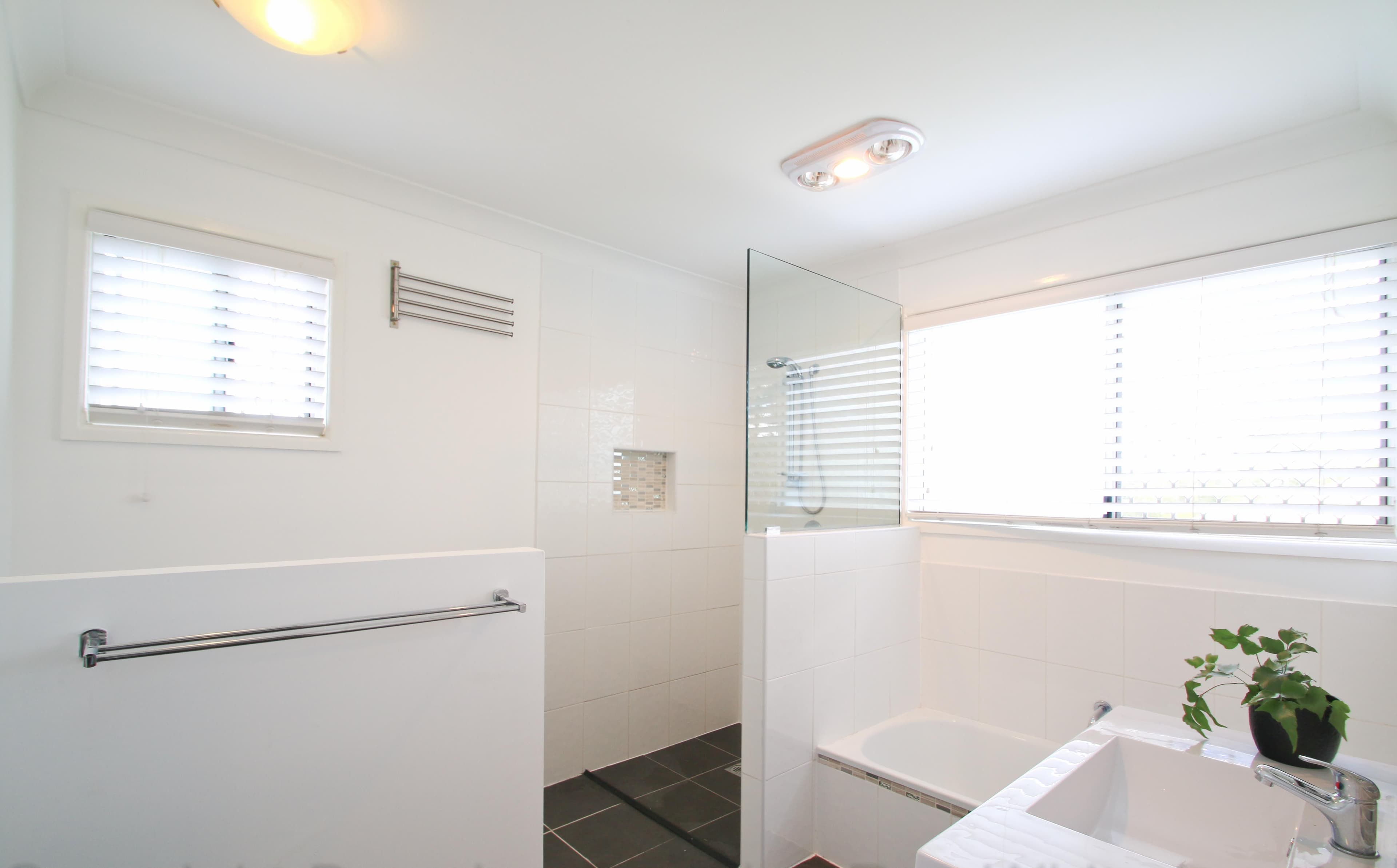 5 Skinner Crescent, Silkstone QLD 4304, Silkstone - Thumbnail 7