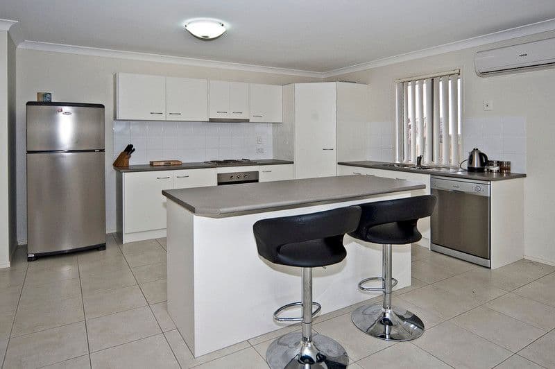 28 Isabella Court, COLLINGWOOD PARK QLD 4301, Collingwood Park - Thumbnail 6