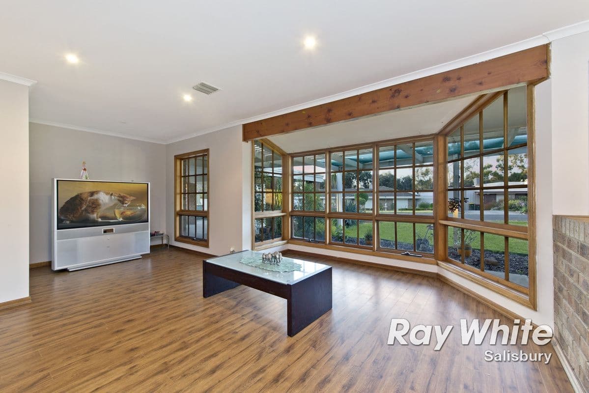 4 Sydney Drive, SALISBURY HEIGHTS SA 5109, Salisbury Heights - Thumbnail 2