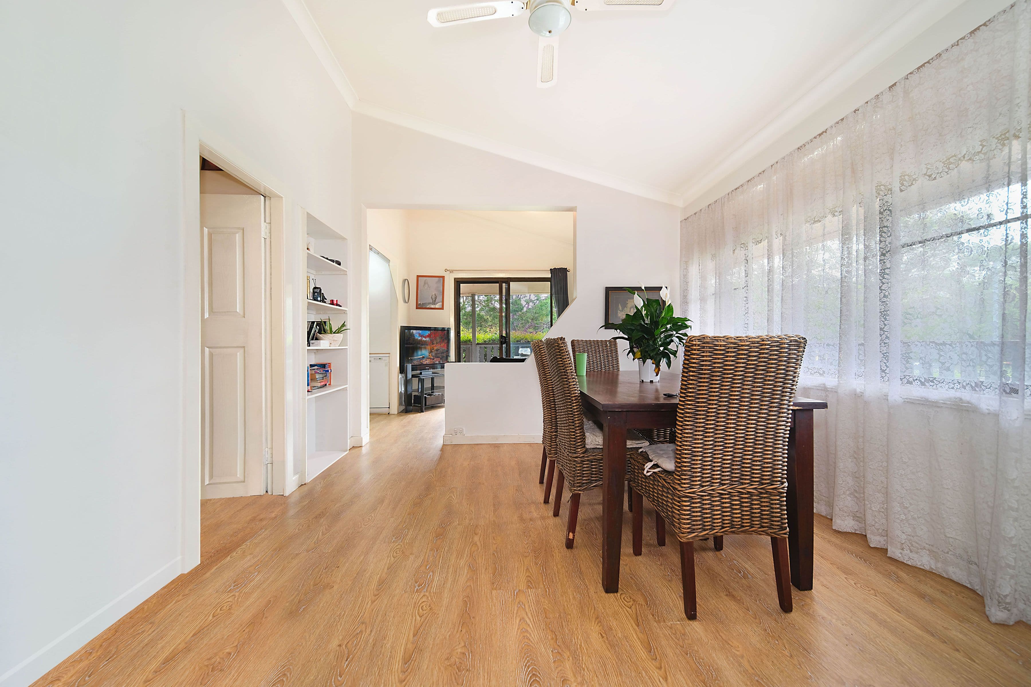 6 Kahibah Street, Morisset NSW 2264, Morisset - Thumbnail 4