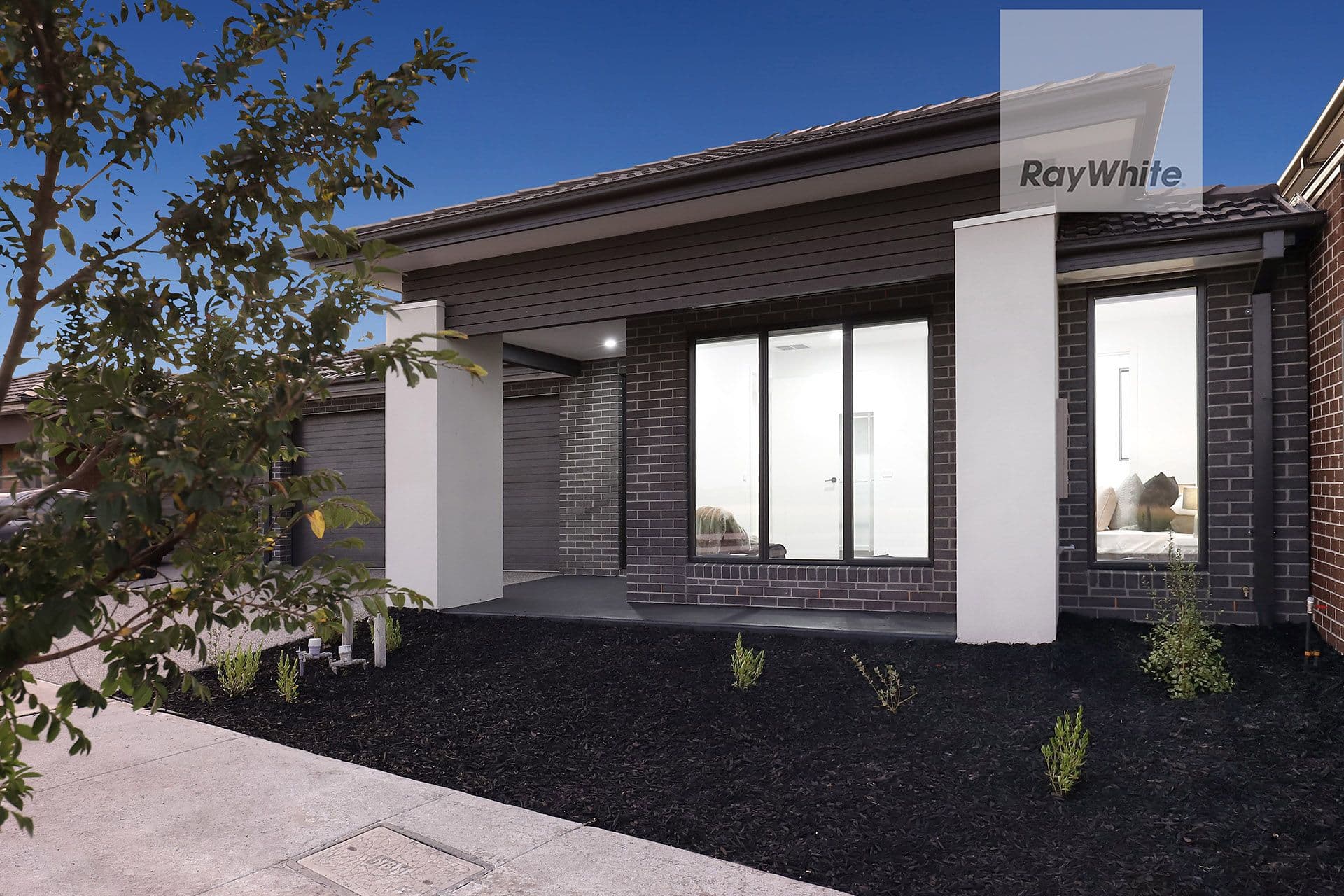 17 Luster Circuit, Greenvale VIC 3059, Greenvale - Thumbnail 2