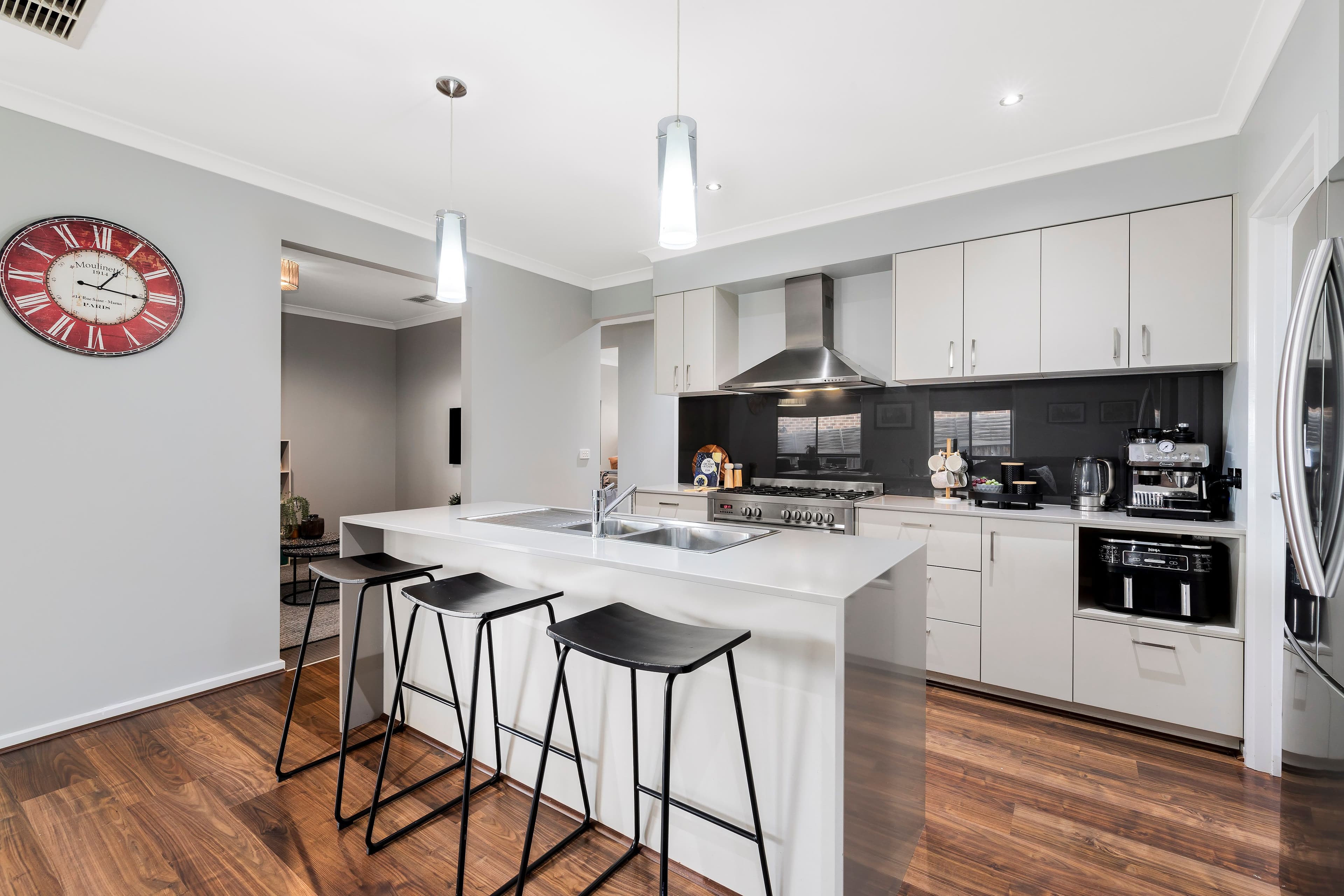 43 Mcarthurs Road, South Morang VIC 3752, South Morang - Thumbnail 2