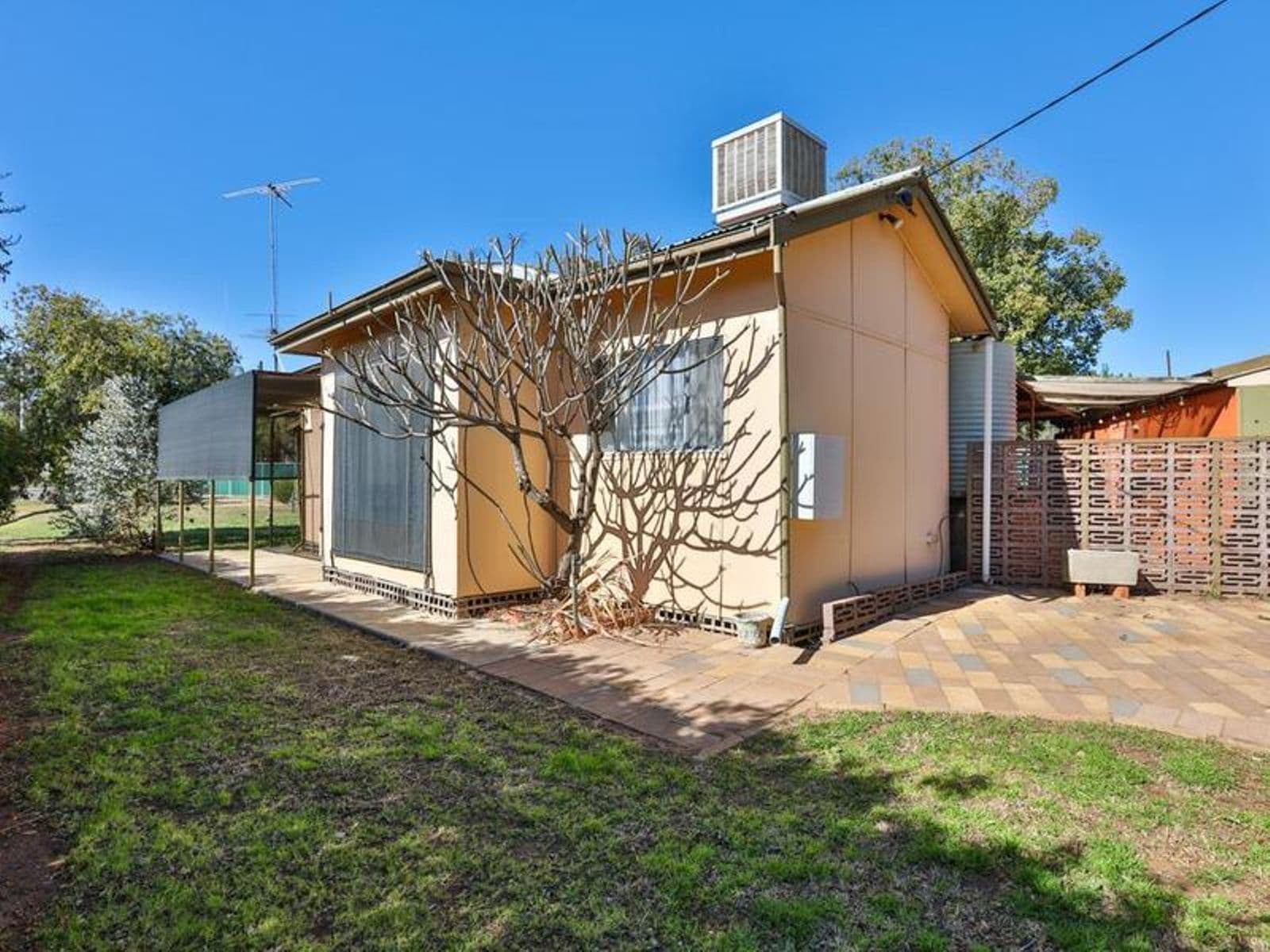 2/6 Third Street, Merbein - Image 1