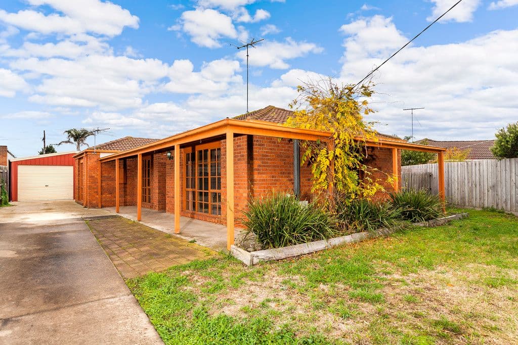 11 Jacaranda Place, BELMONT VIC 3216, Belmont - Thumbnail 2