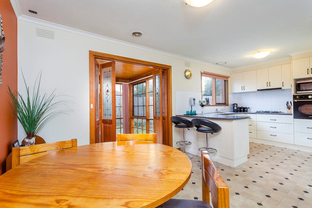 11 Jacaranda Place, BELMONT VIC 3216, Belmont - Thumbnail 8