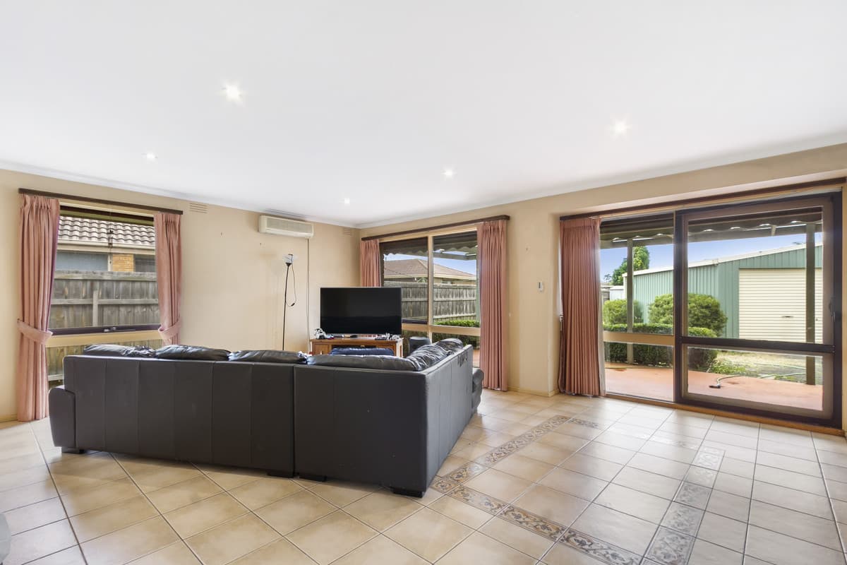 3 Olive Drive, MORWELL VIC 3840, Morwell - Thumbnail 2