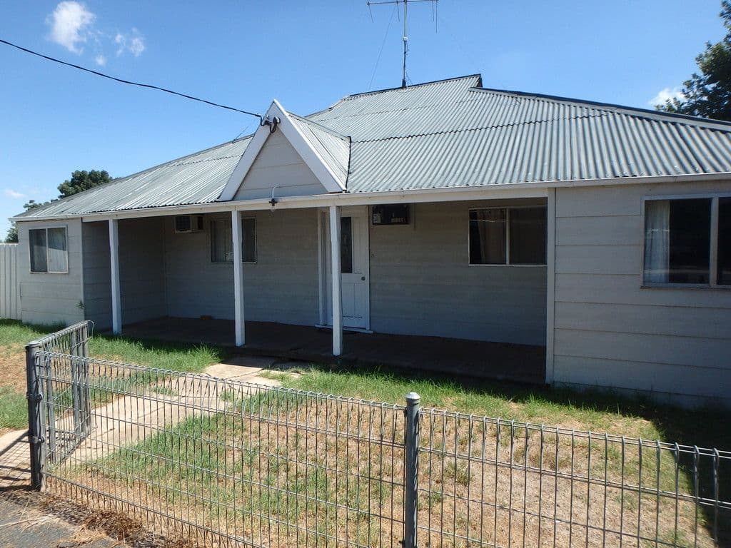 19 Second Street, Quandialla - Image 1
