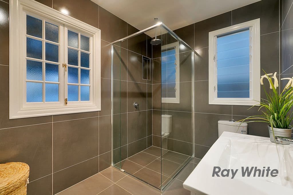 12 Ashton Street, Camp Hill QLD 4152, Camp Hill - Thumbnail 6