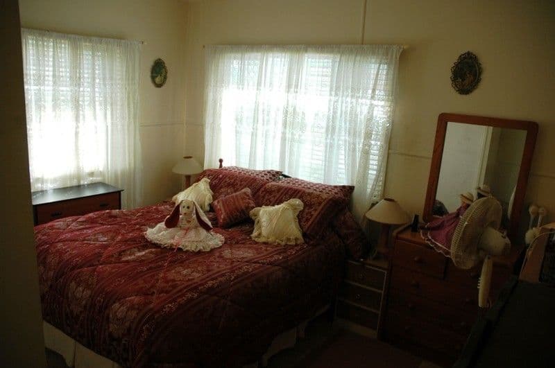 1/27 Heeb Street, Bundall, QLD, 4217, Bundall - Thumbnail 4