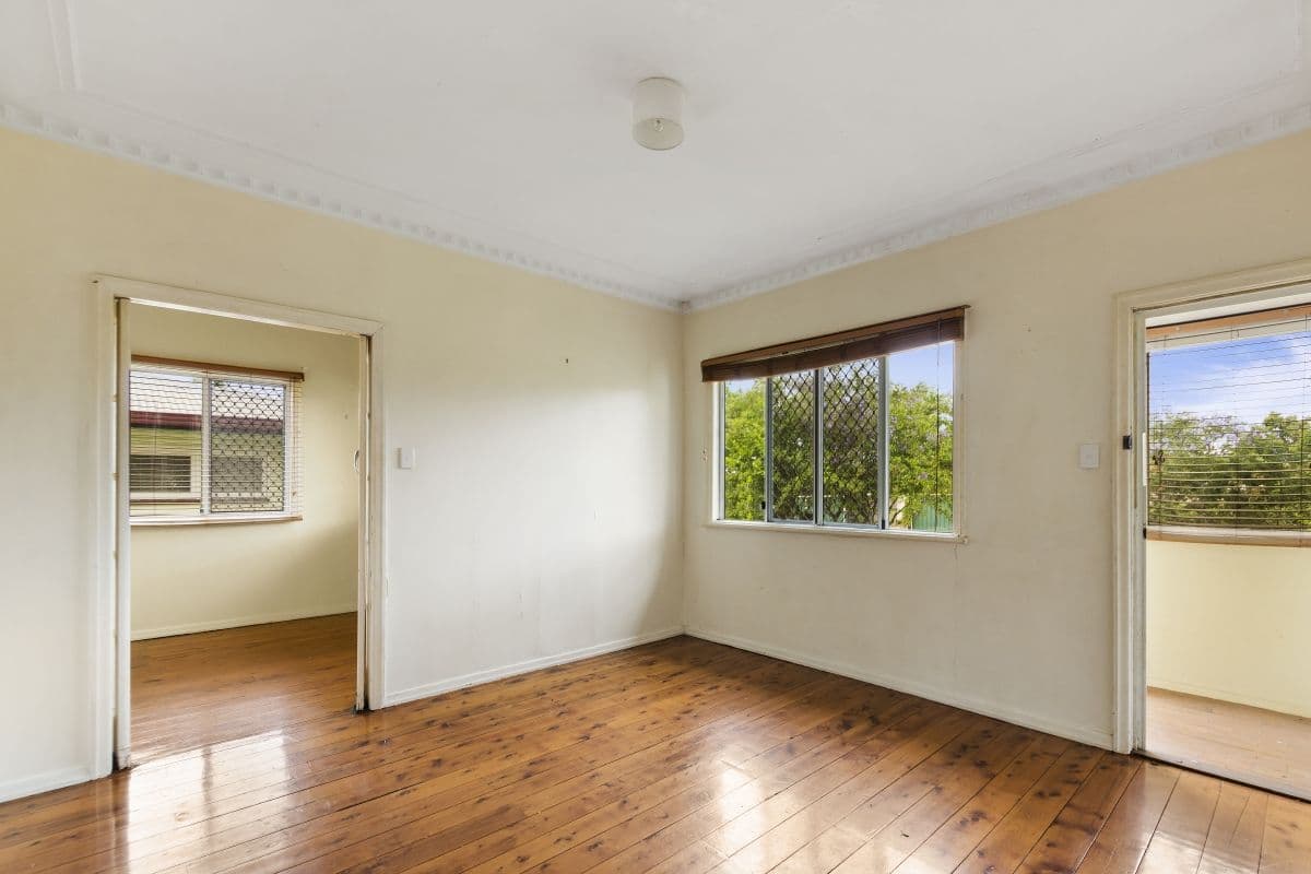 7 Tancred Avenue, Newtown QLD 4350, Newtown - Thumbnail 3