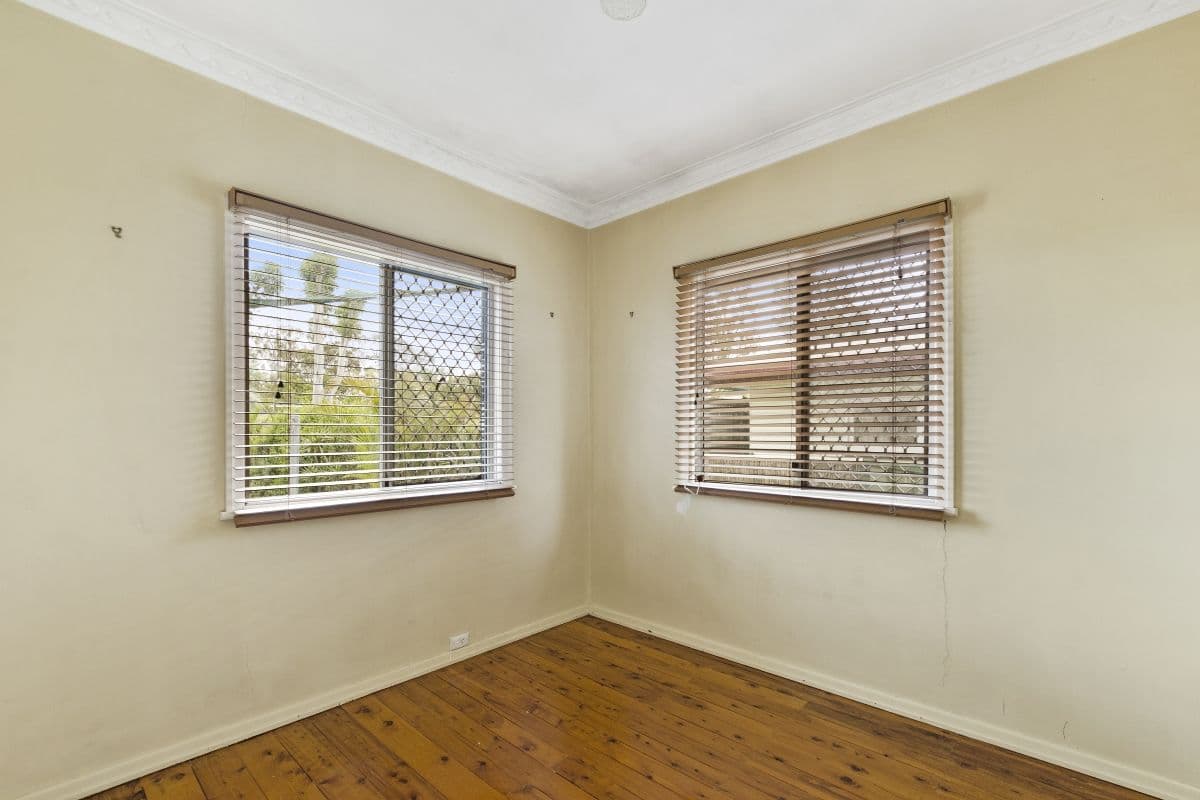 7 Tancred Avenue, Newtown QLD 4350, Newtown - Thumbnail 4