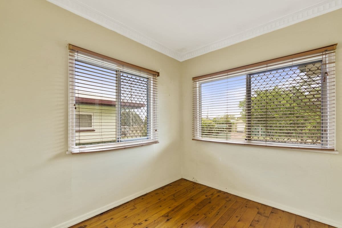 7 Tancred Avenue, Newtown QLD 4350, Newtown - Thumbnail 5