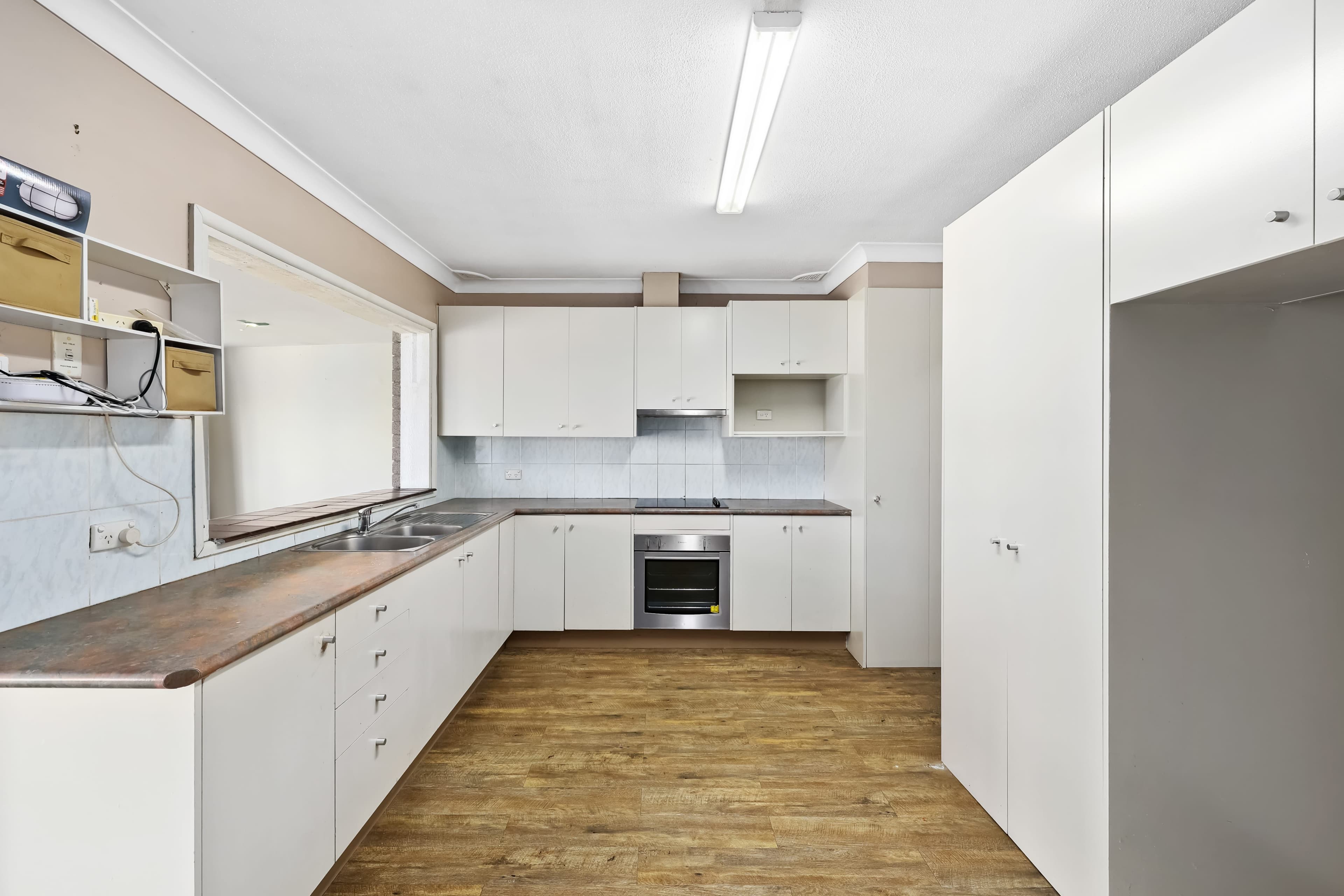 77 Ninth Avenue, Austral NSW 2179, Austral - Thumbnail 7