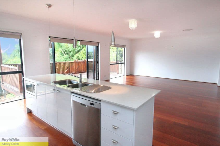 17 Minerva Court, EATONS HILL QLD 4037, Eatons Hill - Thumbnail 2