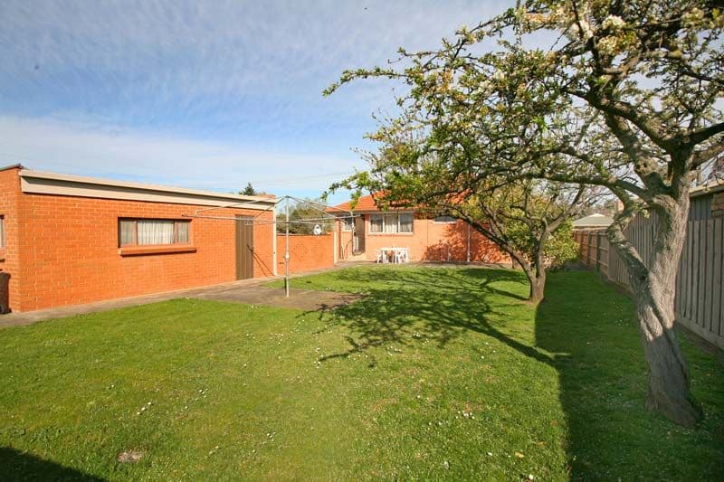 24  Kauri Grove, GLEN WAVERLEY VIC 3150, Glen Waverley - Thumbnail 4