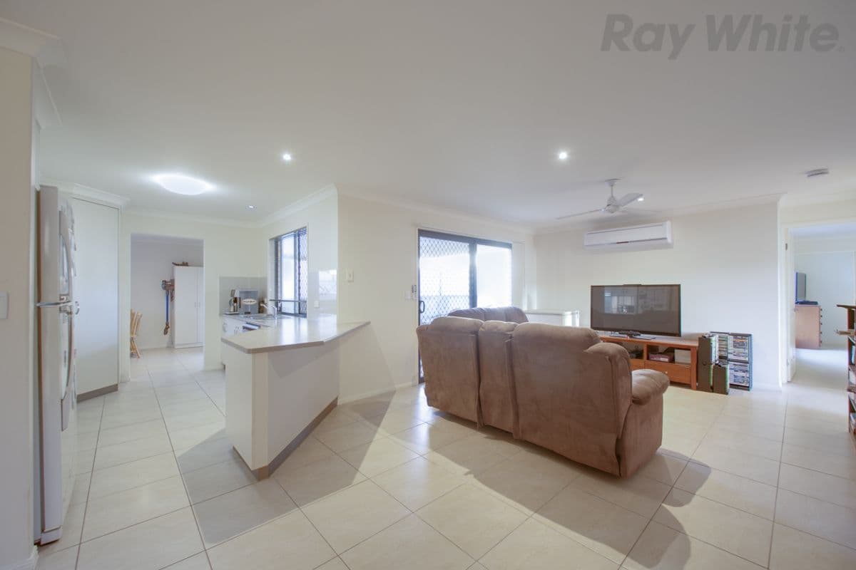 15 Hilldean Drive, Raceview QLD 4305, Raceview - Thumbnail 8