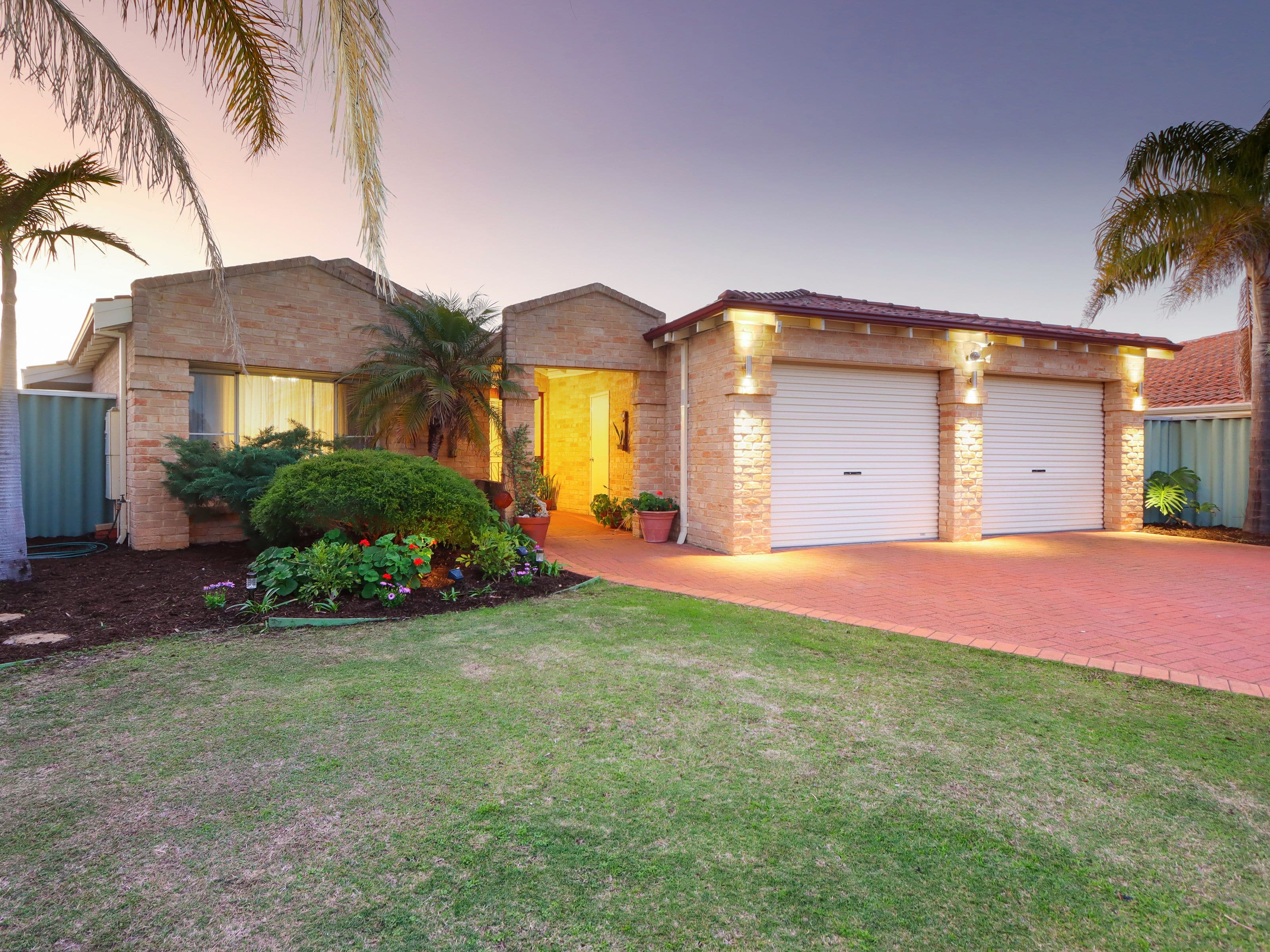 17 Waterside Retreat, Wilson WA 6107, Wilson - Image 1