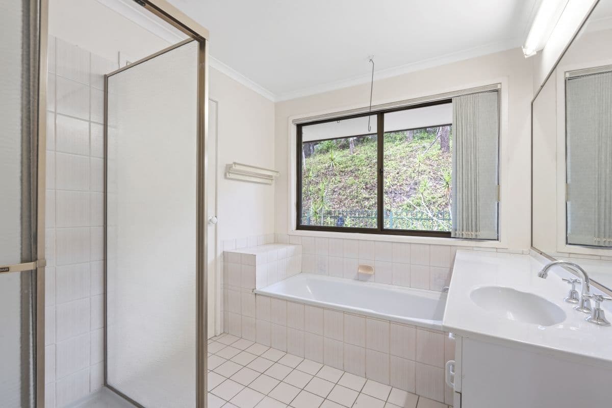 31 Ryfield Road, Carrara QLD 4211, Carrara - Thumbnail 6