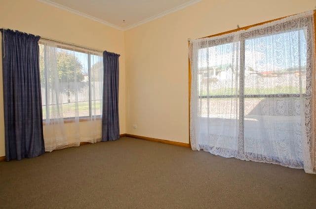3 Garrett Street, BEAUTY POINT TAS 7270, Beauty Point - Thumbnail 6