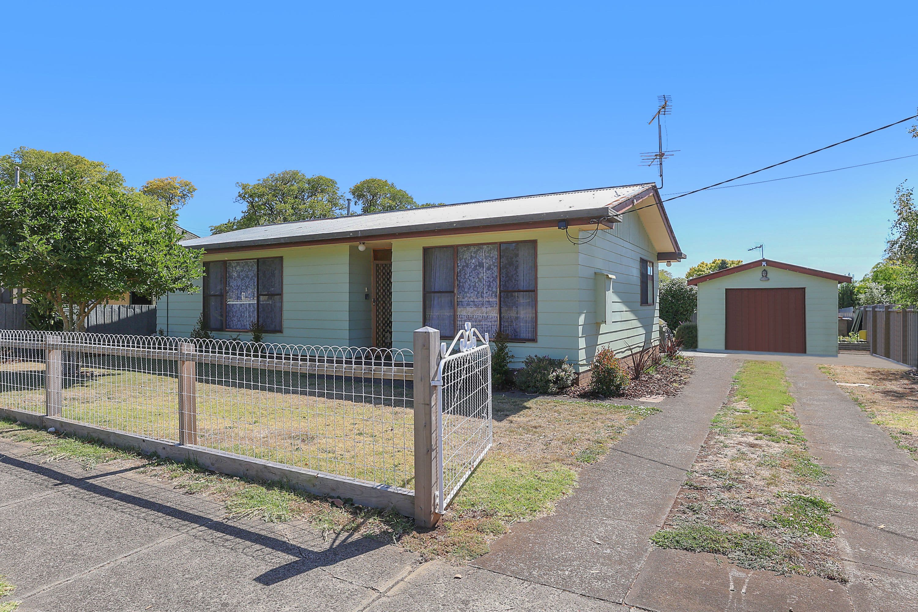 16A Wilson Street, Camperdown VIC 3260, Camperdown - Thumbnail 8