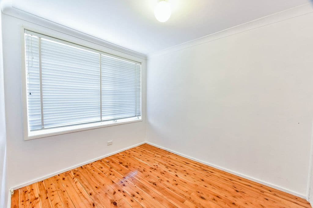 7 Woronora Avenue, Leumeah - Thumbnail 3