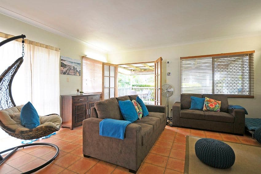 272 Jefferson Lane, Palm Beach QLD 4221, Palm Beach - Thumbnail 3