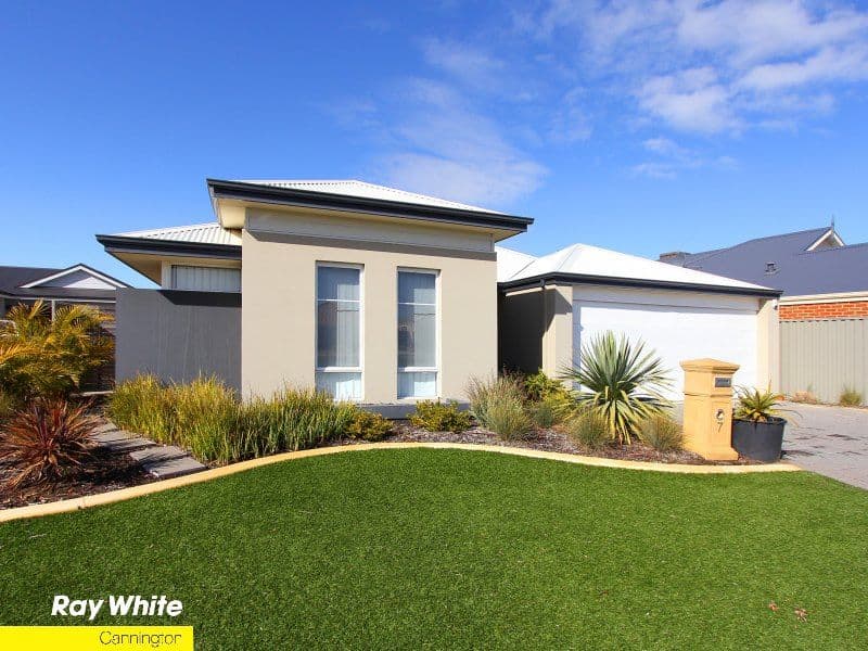 7 Gilman Court, PIARA WATERS WA 6112, Piara Waters - Image 1