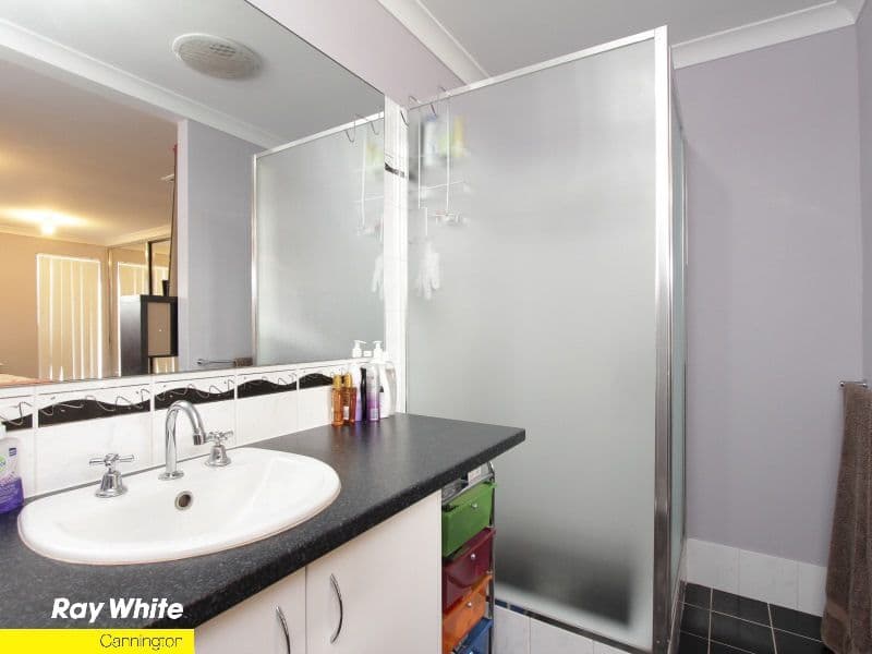 7 Gilman Court, PIARA WATERS WA 6112, Piara Waters - Thumbnail 5