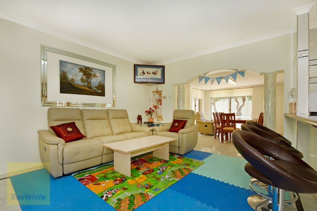 15 Dennell Court, Marangaroo WA 6064, Marangaroo - Thumbnail 7