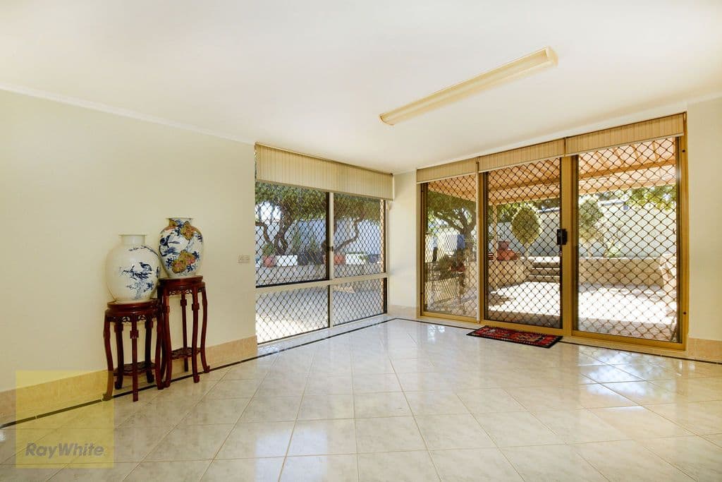15 Dennell Court, Marangaroo WA 6064, Marangaroo - Thumbnail 8