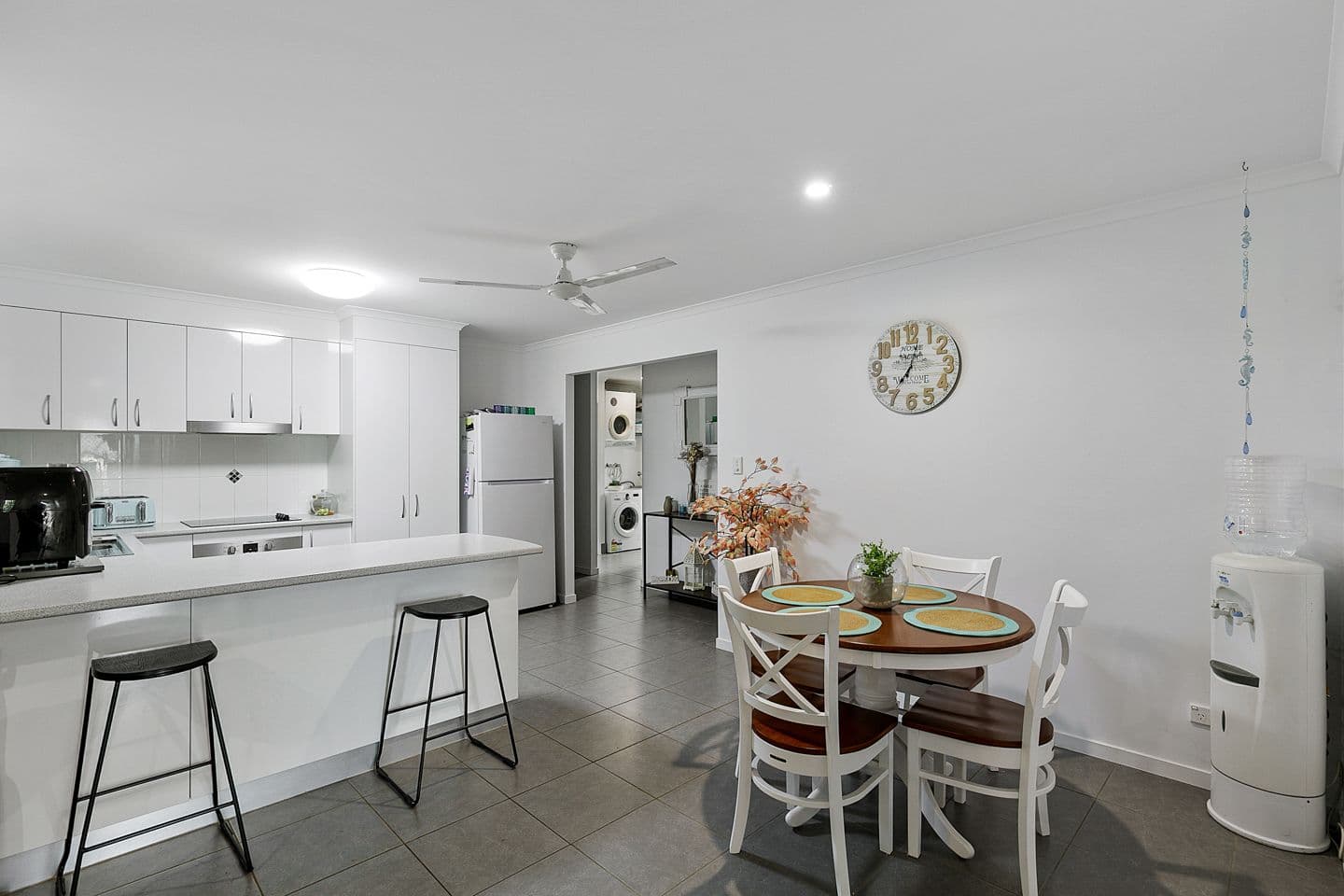 12 Lillee Court, Urangan QLD 4655, Urangan - Thumbnail 3