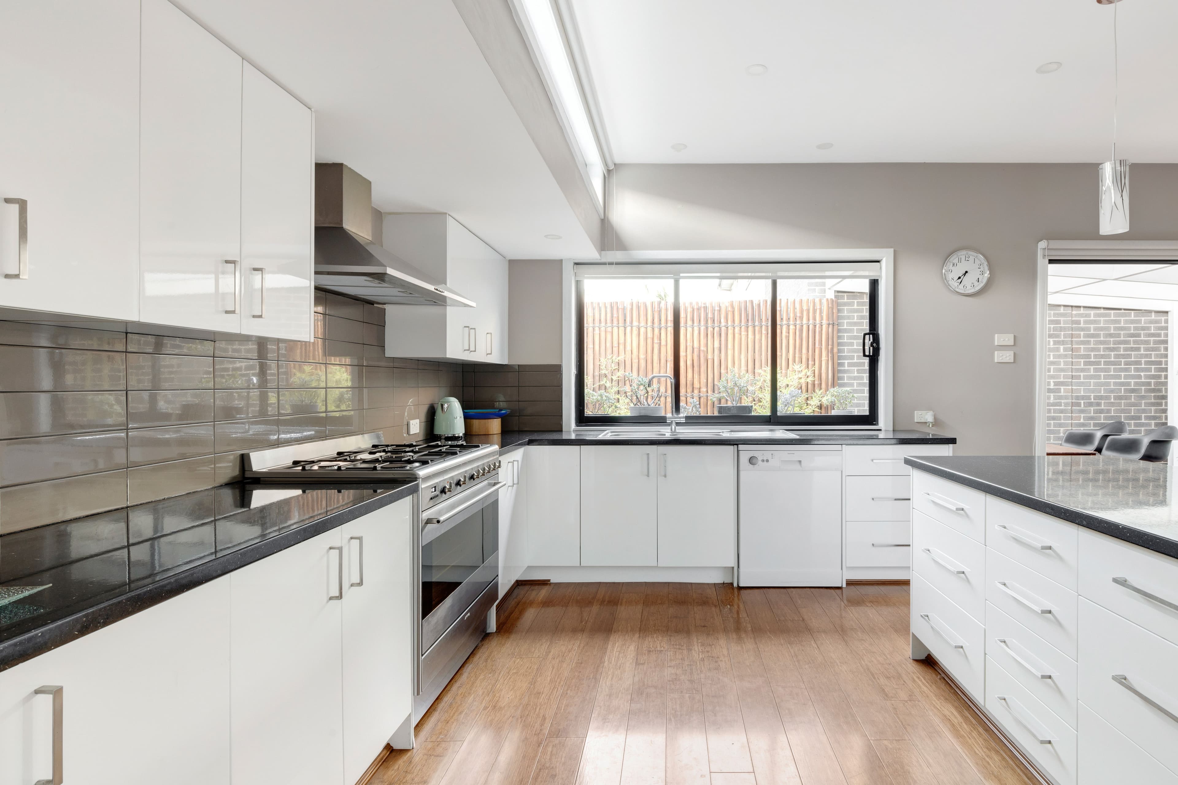14 Cypress Avenue, Brooklyn VIC 3012, Brooklyn - Thumbnail 5