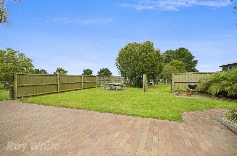 10 Clarkes Road, ANAKIE VIC 3221, Anakie - Thumbnail 5