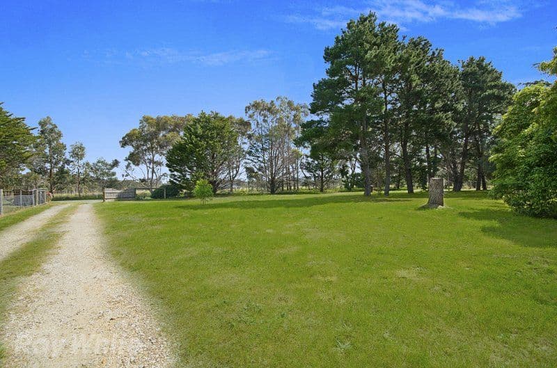 10 Clarkes Road, ANAKIE VIC 3221, Anakie - Thumbnail 8