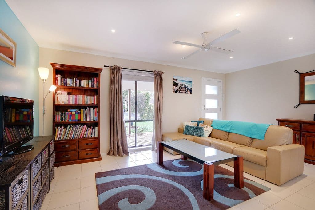 8 Badger Court, LILYDALE VIC 3140, Lilydale - Thumbnail 2