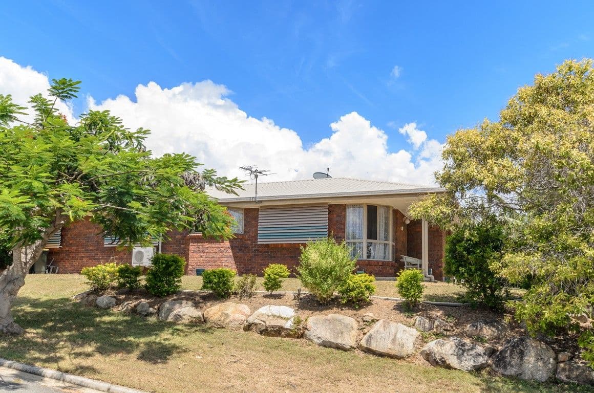42 Aramac Drive, Clinton QLD 4680, Clinton - Thumbnail 2