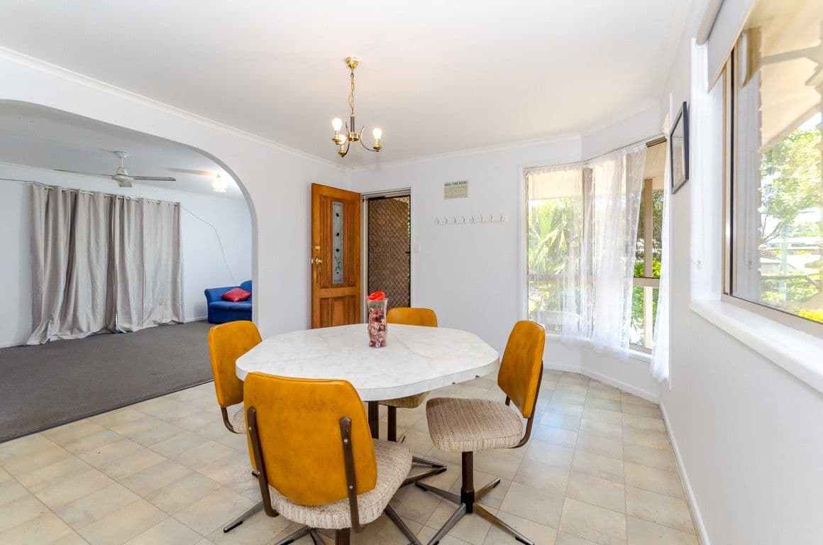 42 Aramac Drive, Clinton QLD 4680, Clinton - Thumbnail 4