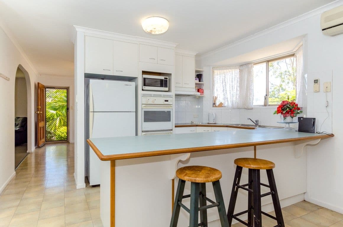 42 Aramac Drive, Clinton QLD 4680, Clinton - Thumbnail 6