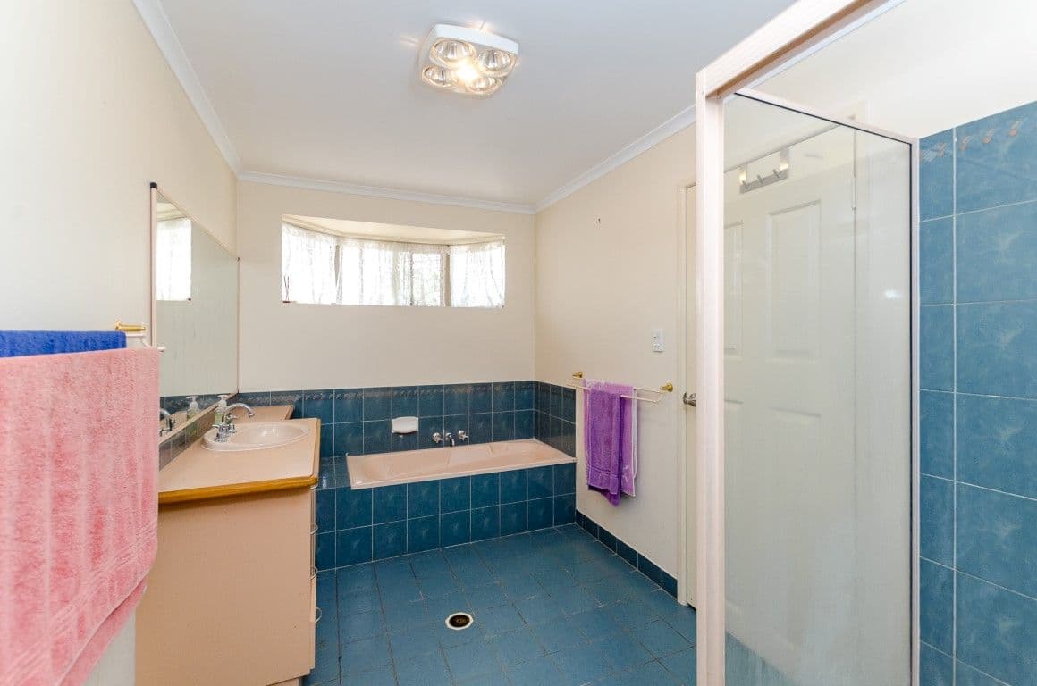 42 Aramac Drive, Clinton QLD 4680, Clinton - Thumbnail 8
