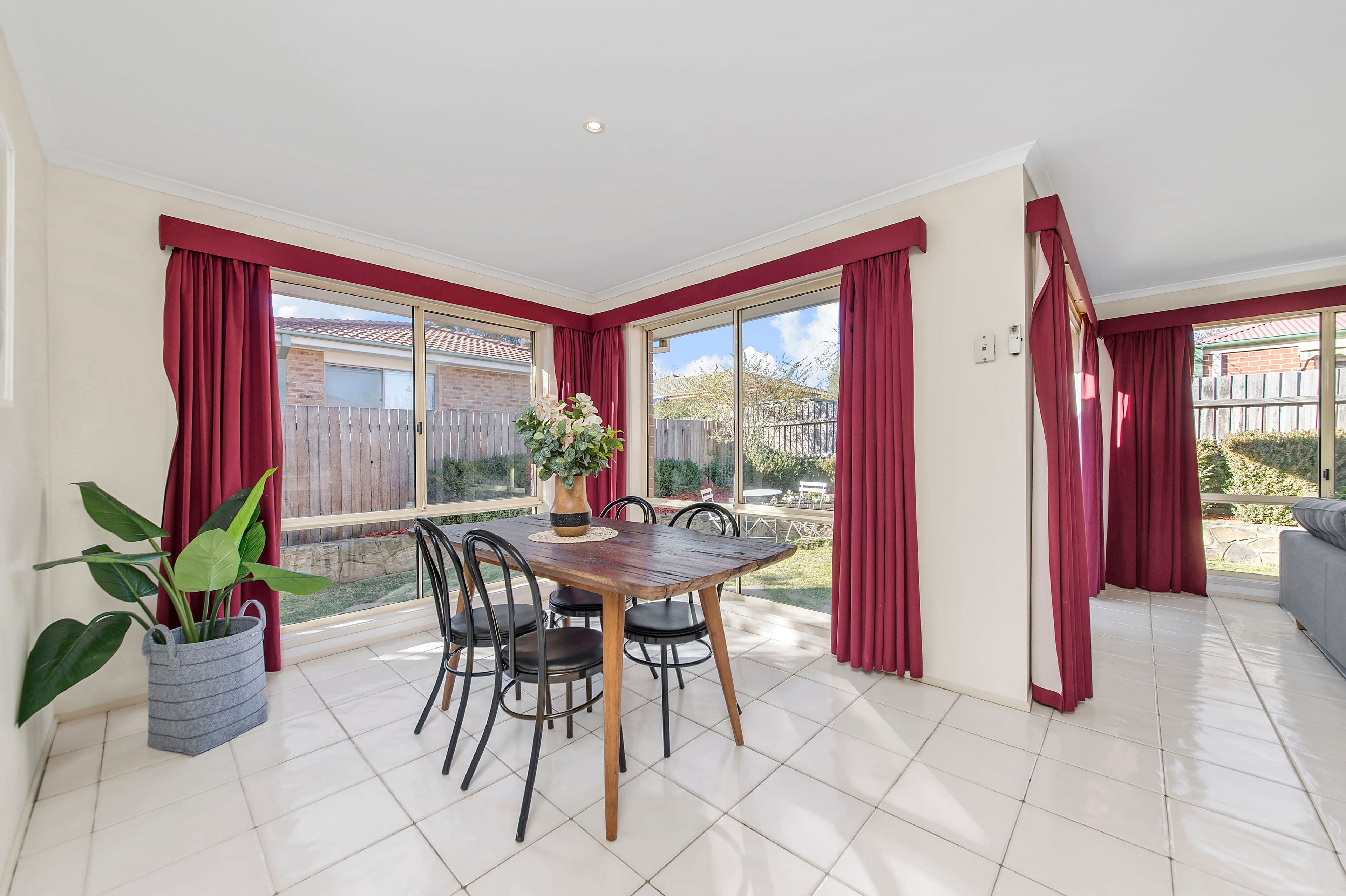 16 Riley Close, Ngunnawal ACT 2913, Ngunnawal - Thumbnail 2