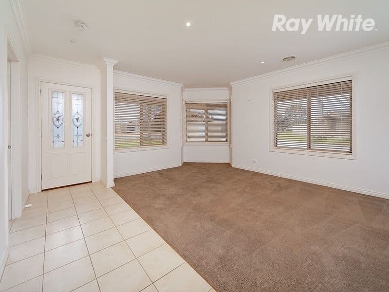 103 Pearce Street, HOWLONG NSW 2643, Howlong - Thumbnail 2