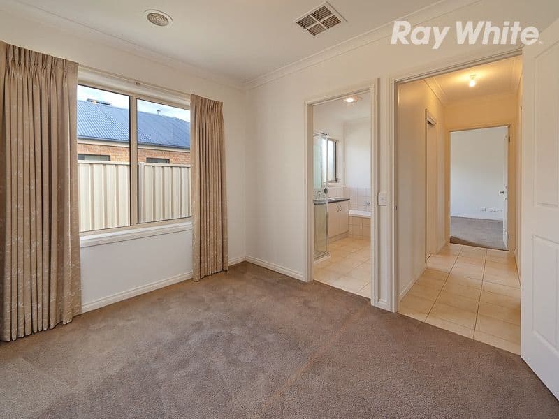 103 Pearce Street, HOWLONG NSW 2643, Howlong - Thumbnail 8