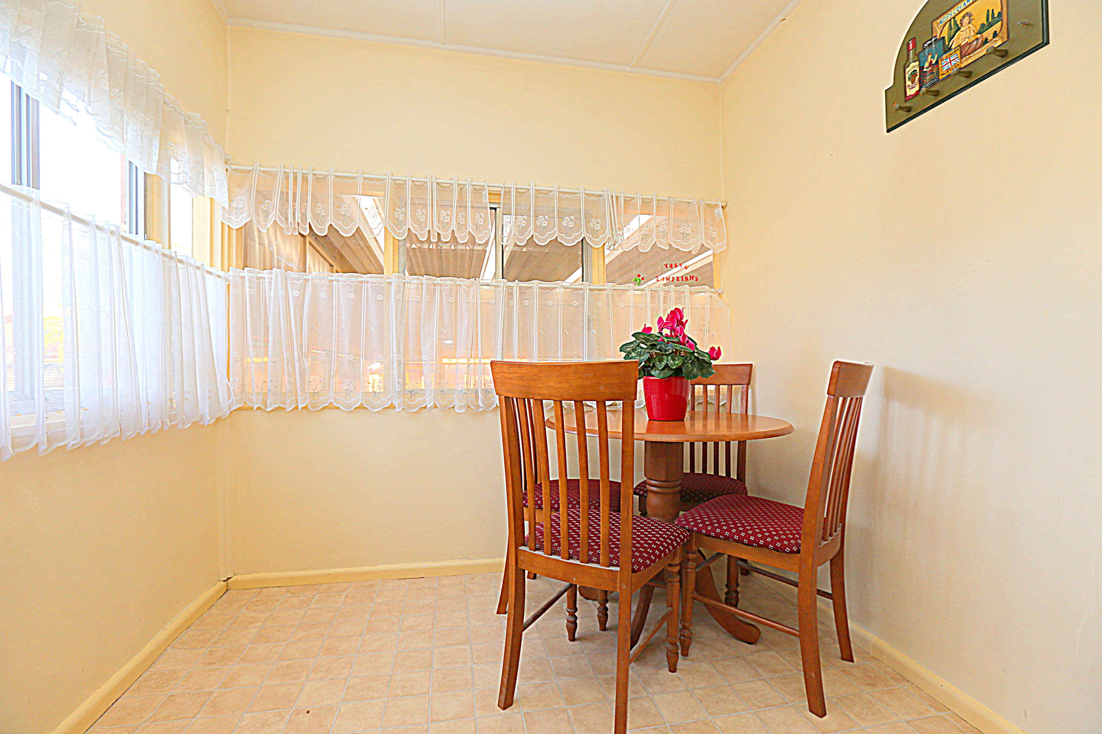 9 Bagdad Street, Regents Park - Thumbnail 4