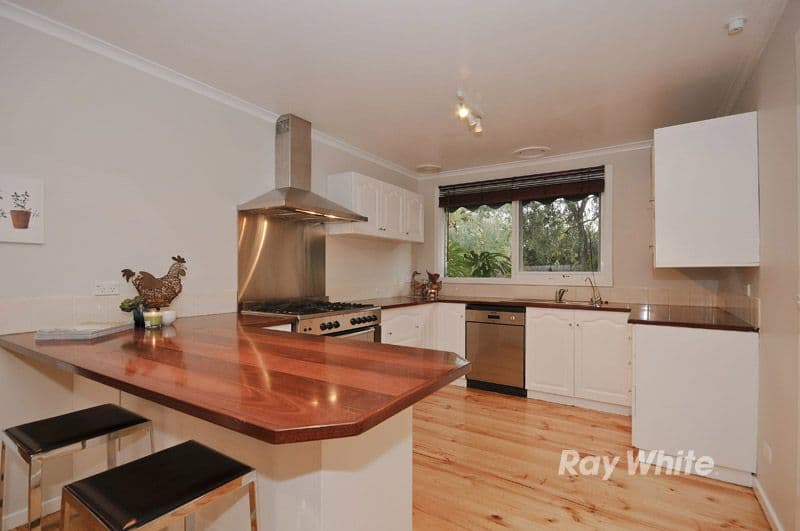 6 Wiluna Court, SCORESBY VIC 3179, Scoresby - Thumbnail 2