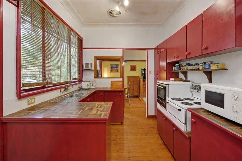 39 Woodbine Avenue, NORMANHURST NSW 2076, Normanhurst - Thumbnail 7