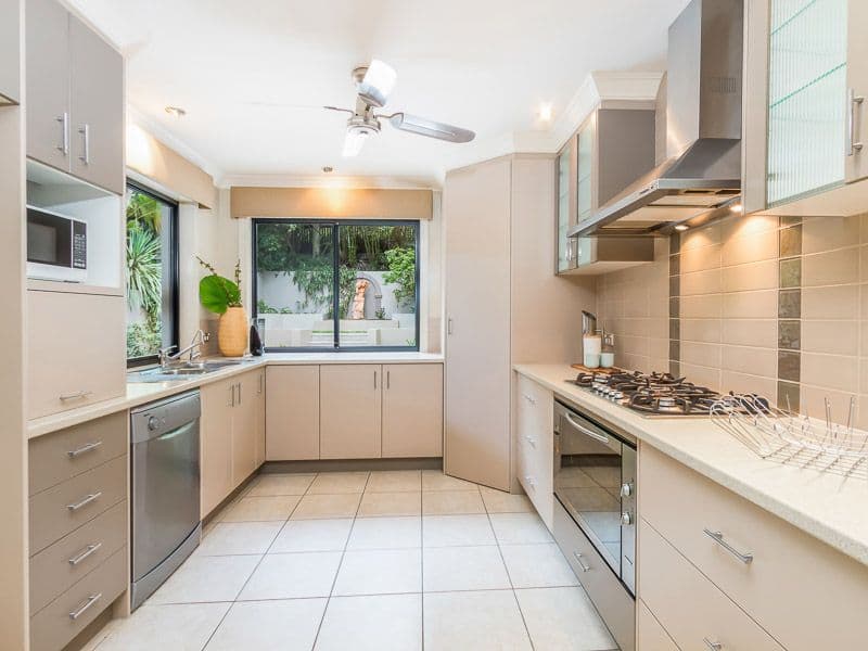 42 Lorward Avenue, Bardon QLD 4065, Bardon - Thumbnail 8