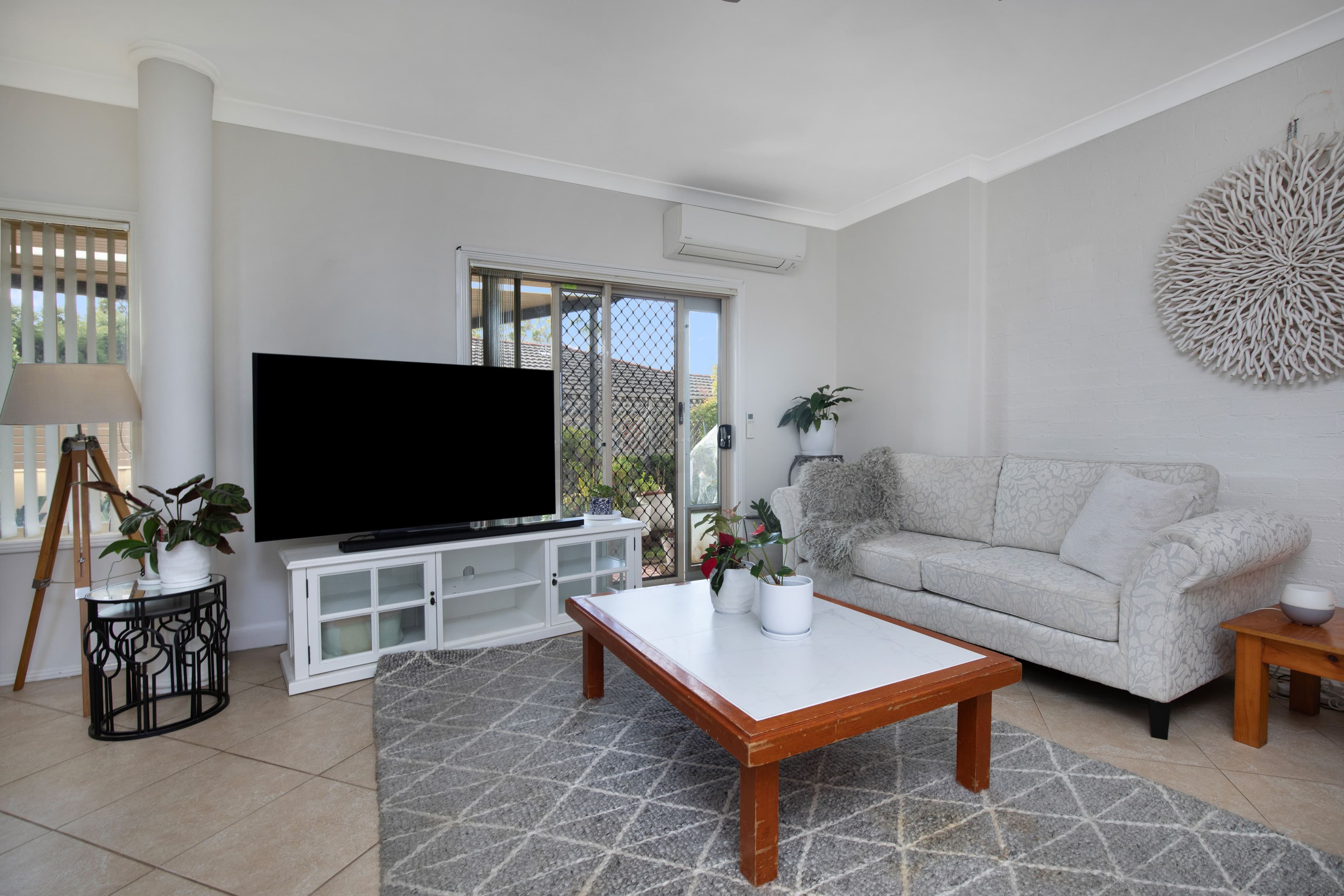 4 Hambro Avenue, Glenwood NSW 2768, Glenwood - Thumbnail 2